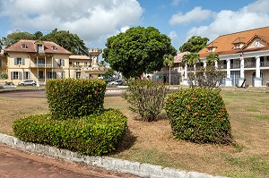 RECTORAT DE L'ACADEMIE ET PREFECTURE DE CAYENNE, PLACE LEOPOLD HEDER, GUYANE FRANCAISE, DEPARTEMENT-REGION D'OUTRE-MER, AMERIQUE DU SUD, FRANCE 