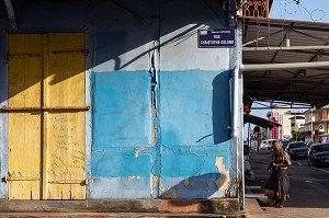 RUE CHRISTOPHE COLOMB, GUYANE FRANCAISE, DEPARTEMENT-REGION D'OUTRE-MER, AMERIQUE DU SUD, FRANCE 