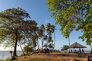 CARBET SUR LA POINTE BUZARE, CAYENNE, GUYANE FRANCAISE, DEPARTEMENT-REGION D'OUTRE-MER, AMERIQUE DU SUD, FRANCE 