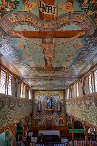 EGLISE SAINT-JOSEPH, LES PEINTURES INTERIEURES SONT REALISEES PAR LE BAGNARD HUGUET PEINTRE-ARTISAN DE SON METIER, IRACOUBO, GUYANE FRANCAISE, DEPARTEMENT-REGION D'OUTRE-MER, AMERIQUE DU SUD, FRANCE 