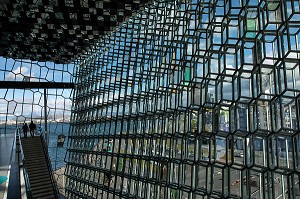 CENTRE CULTUREL HARPA, SALLE DE CONCERT ET OPERA NATIONAL, CENTRE DES CONGRES, ARCHITECTE HENNING LARSEN ET OLAFUR ELIASSON, REYKJAVIK, ISLANDE 