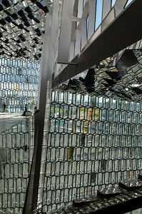 CENTRE CULTUREL HARPA, SALLE DE CONCERT ET OPERA NATIONAL, CENTRE DES CONGRES, ARCHITECTE HENNING LARSEN ET OLAFUR ELIASSON, REYKJAVIK, ISLANDE 