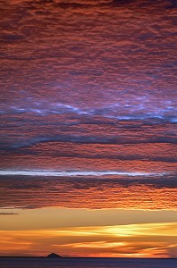 COUCHER DE SOLEIL SUR LE FJORD D'ILULISSAT, GROENLAND, DANEMARK 