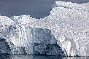 ICEBERGS DU FJORD DE GLACE DE SERMERMIUT, ILULISSAT GROENLAND, DANEMARK 