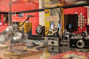 EXPOSITION DE PHOTOS ANCIENNES ET DE VIEUX MATERIELS, SALLE DURVILLE, MUSEE DE LA PHOTOGRAPHIE NICEPHORE NIEPCE, CHALON-SUR-SAONE (71), FRANCE 