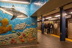 STATION DE METRO DU MUSEE D'HISTOIRE NATURELLE, 81TH STREET, MANHATTAN, NEW-YORK, ETATS-UNIS, USA 