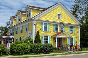 HOTEL RESTAURANT, AUBERGE GABRIELE, SHEDIAC, CAPITALE MONDIALE DU HOMARD, NOUVEAU-BRUNSWICK, CANADA, AMERIQUE DU NORD 