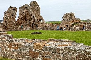 RUINES D'UN CHATEAU DU XVI EME SIECLE, THE EARL'S PALACE, BIRSAY, ARCHIPEL DES ORCADES, ECOSSE, ROYAUME-UNI, EUROPE 