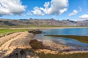 PLAGE DE BUDA, BUDHIR, PRESQU'ILE VOLCANIQUE DE GRUNDARFJORDUR, PENINSULE DE SNAEFFELSNES DECRITE DANS LE ROMAN DE JULES VERNES, ARNARSTAPI, ISLANDE 