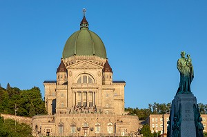 ORATOIRE SAINT-JOSEPH DU MONT-ROYAL, EGLISE CATHOLIQUE, CHEMIN QUEEN MARY, MONTREAL, QUEBEC, CANADA 