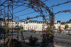 PLACE GAMBETTA, CENTRE-VILLE DE VANNES, MORBIHAN, BRETAGNE, FRANCE 