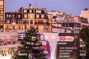 50 NOUVEAUX COMMERCES DANS LA GALERIE COMMERCIALE DE LA GARE, GRANDS TRAVAUX D'AMENAGEMENT, QUARTIER DE LA TOUR MONTPARNASSE, 15 EME ARRONDISSEMENT, PARIS, FRANCE 