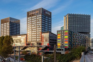 IMMEUBLE DE BUREAUX (CAMPUSEA), QUARTIER EURALILLE, AVENUE WILLY BRANDT, LILLE, NORD, FRANCE 