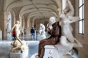 OBSESSION EN MARBRE BLANC ET BOIS D'ACAJOU D'ALPHONSE AMEDEE CORDONNIER, 1900, SALLE DES SCULPTURES DU XIX EME SIECLE, PALAIS DES BEAUX-ARTS, LILLE, NORD, FRANCE 