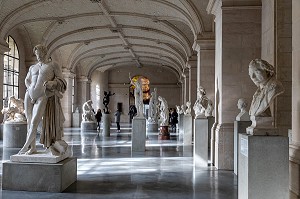 SALLE DES SCULPTURES DU XIX EME SIECLE, PALAIS DES BEAUX-ARTS, LILLE, NORD, FRANCE 