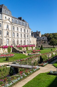 PARC ET JARDIN DU CHATEAU DE L'HERMINE, VANNES, (56) MORBIHAN, BRETAGNE, FRANCE 