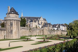 TOUR DU CONNETABLE ET PARC ET JARDIN DES REMPARTS, VANNES, (56) MORBIHAN, BRETAGNE, FRANCE 