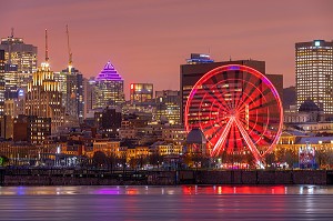 VUE SUR LA VILLE, LE QUARTIER DES AFFAIRES, LA GRANDE ROUE ET LE FLEUVE SAINT-LAURENT, ILE SAINTE-HELENE, MONTREAL, QUEBEC, CANADA 