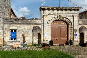 MUSEE DE LA MARINE, ROCHEFORT, CHARENTE-MARITIME, FRANCE 