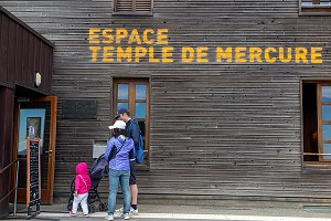 ESPACE PEDAGOGIQUE DU TEMPLE DE MERCURE, SOMMET DU PUY-DE-DOME, VOLCAN D'AUVERGNE, ORCINES, FRANCE 