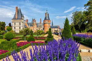 JARDIN A LA FRANCAISE REALISE SUIVANT LES PLANS DU JARDINIER DU ROI LOUIS XIV, ANDRE LE NOTRE, CHATEAU DE MAINTENON, EURE-ET-LOIR (28), FRANCE 