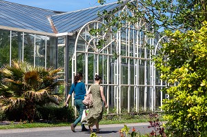 LES GRANDES SERRES DU JARDIN DES PLANTES, CAEN, CALVADOS, NORMANDIE, FRANCE 