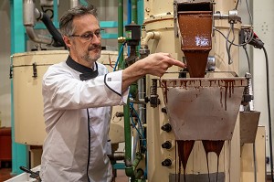 MARC CLUIZEL, DIRECTEUR DE CHOCOLATERIE CLUIZEL, DAMVILLE, MESNIL-SUR-ITON, EURE, NORMANDIE, FRANCE 