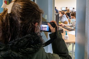 ATELIER PHOTOGRAPHIQUE, COLLEGE DE RUGLES, RUGLES, EURE, NORMANDIE, FRANCE 