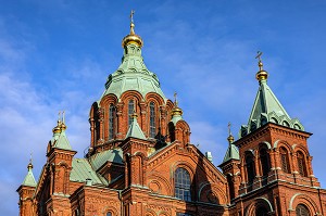 CLOCHERS DE LA CATHEDRALE OUSPENSKI, CENTRE DE L'EGLISE ORTHODOXE DE FINLANDE, HELSINKI, FINLANDE, EUROPE 