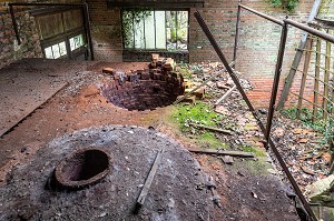 VESTIGE DES ANCIENNES FORGES QUI DATE DU XVI EME SIECLE, NORMANDIE, FRANCE 