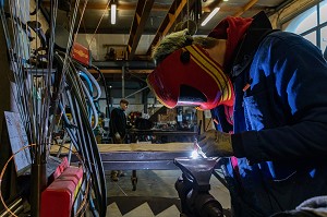 NICOLAS MARTIN, FERRONNIER D'ART, FORGE DU BEAUMAIS, GOUVILLE, MESNIL-SUR-ITON, EURE, NORMANDIE, FRANCE 