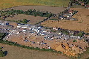 ENTREPRISE DE TRAVAUX PUBLICS GUERIN TP, NEAUFLES-AUVERGNY, EURE, NORMANDIE, FRANCE 