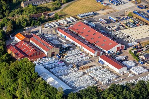 ENTREPRISE PAPREC, USINE DE RECYCLAGE DE DECHETS INDUSTRIELS ET MENAGERS, NEAUFLES-AUVERGNY, EURE, NORMANDIE, FRANCE 