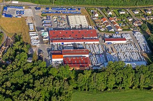 ENTREPRISE PAPREC, USINE DE RECYCLAGE DE DECHETS INDUSTRIELS ET MENAGERS, NEAUFLES-AUVERGNY, EURE, NORMANDIE, FRANCE 