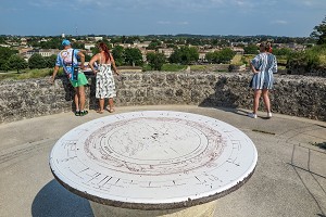 TABLE D'ORIENTATION, CITADELLE DE BLAYE, FORTIFICATION CONSTRUITE PAR VAUBAN, GIRONDE, FRANCE 