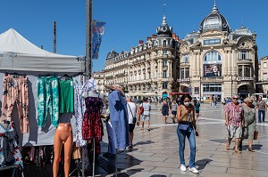 MARCHE AUX HABITS, PLACE DE LA COMEDIE, MONTPELLIER, HERAULT, OCCITANIE, FRANCE 