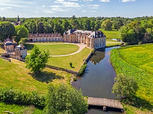 CHATEAU DE MONTIGNY-SUR-AVRE, VALLEE DE L'AVRE, EURE, NORMANDIE, FRANCE 