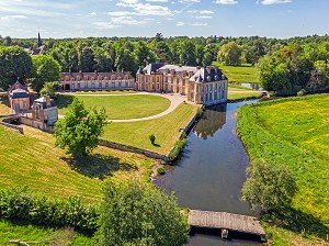 CHATEAU DE MONTIGNY-SUR-AVRE, VALLEE DE L'AVRE, EURE, NORMANDIE, FRANCE 