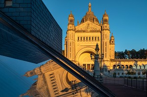  FACADE OF THE BASILICA OF SAINTE-THERESE OF LISIEUX, BIGGEST BASILICA IN FRANCE AND PILGRIMAGE SITE, LISIEUX, PAYS D'AUGE, NORMANDY, FRANCE