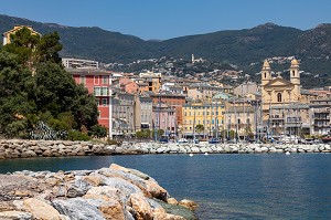 VIEUX-PORT DE BASTIA ET EGLISE SAINT-JEAN-BAPTISTE