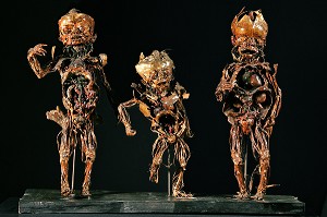 GROUPE DE FOETUS HUMAINS DANSANT LA GIGUE (ENTRE 1766 ET 1771), ECORCHES DE HONORE FRAGONARD, MUSEE FRAGONARD, ECOLE NATIONALE VETERINAIRE D'ALFORT, MAISONS-ALFORT (94), MAISONS-ALFORT, VAL-DE-MARNE (94), FRANCE 
