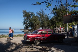 COJIMAR, PETIT VILLAGE DE PECHEURS A L'EST DE LA HAVANE OU ERNEST HEMINGWAY AIMAIT PARTIR A LA PECHE EN MER, SOURCE D'INSPIRATION DE SON LIVRE 'LE VIEL HOMME ET LA MER', CUBA, CARAIBES 