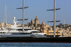 MARINA DE VITTORIOSA, YACHTS GRAND PORT DE LA VALETTE, MALTE 