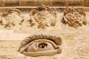 SYMBOLE OEIL D'OSIRIS, FORT SANT ELMO, FORT SAINT ELME, LA VALETTE, MALTE 