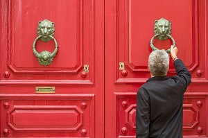 PORTE ET HEURTOIRS DE PORTES, MDINA, MALTE 