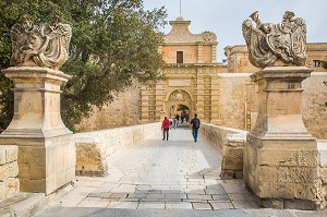 PORTE DE MDINA, ANCIENNE VILLE MEDIEVALE FORTIFIEE ET ANCIENNE CAPITALE DE MALTE, MDINA, MALTE 
