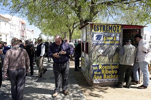 BILLETTERIE POUR LA CORRIDA D'ESTREMOZ, ALENTEJO, PORTUGAL 