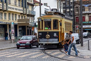 ILLUSTRATION VILLE DE PORTO, PORTUGAL 