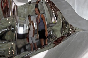 EXPOSITION TEMPORAIRE AU MUDE, MUSEE DU DESIGN ET DE LA MODE (MUSEU DO DESIGN E DA MODA), QUARTIER DE LA BAIXA, CENTRE-VILLE DE LISBONNE, PORTUGAL 