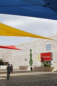 MUSEE COLLECTION BERARDO (MUSEU COLECCAO BERARDO), MUSEE D'ART MODERNE ET CONTEMPORAIN, CENTRE CULTUREL DE BELEM, LISBONNE, PORTUGAL 